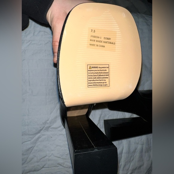 BRAND NEW WITH TAGS IN BOX. Platform booties boot with square toe. Croc detail - Picture 5 of 7